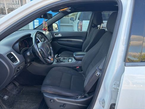 Used 2020 Dodge Durango SXT image 9