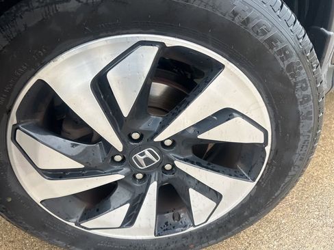 Used 2016 Honda CR-V Touring image 11