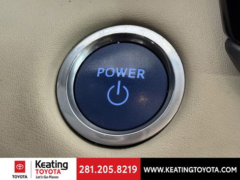 Used 2020 Toyota Highlander Limited FWD image 30
