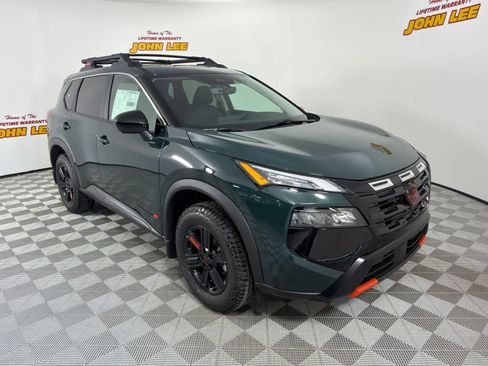 New 2026 Nissan Rogue SV AWD/4WD image 8