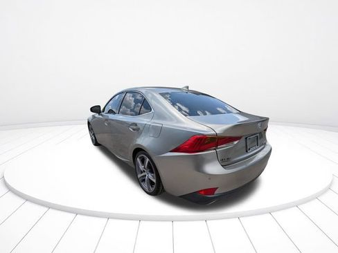 Used 2018 Lexus IS 300 w/ Premium Package RWD image 6