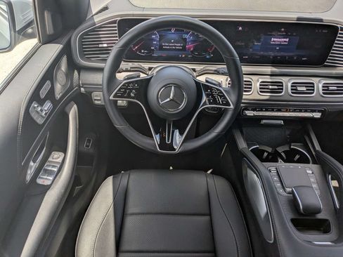 Used 2024 Mercedes-Benz GLE 350 4MATIC image 17