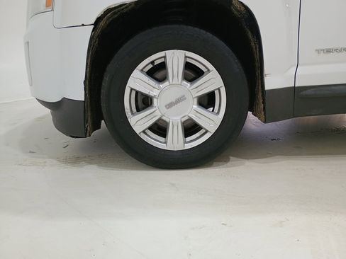 Used 2014 GMC Terrain SLE image 7