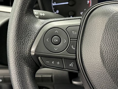 Used 2025 Toyota Corolla LE FWD image 16