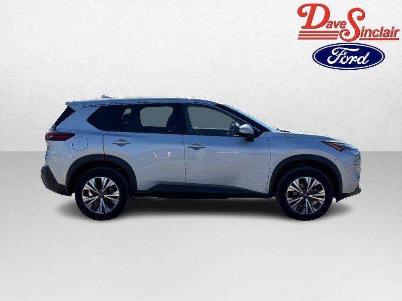 Used 2021 Nissan Rogue SV FWD image 5