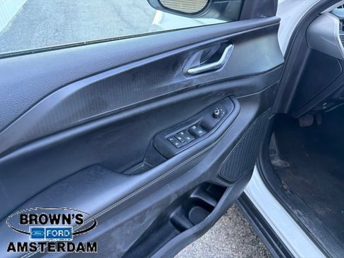 Used 2023 Jeep Grand Cherokee L Laredo AWD/4WD image 14