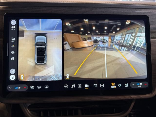 Used 2023 Rivian R1S Adventure Quad AWD/4WD image 35