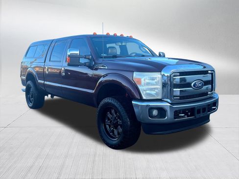 Used 2011 Ford F250 Lariat w/ Lariat Ultimate Pkg image 3