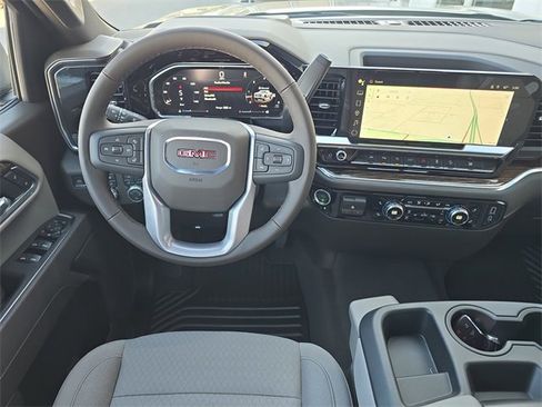 New 2026 GMC Sierra 1500 SLE w/ X31 Off-Road Package image 12
