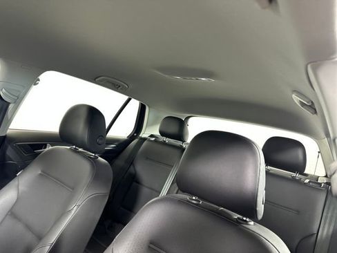 Used 2019 Volkswagen e-Golf SEL Premium image 12