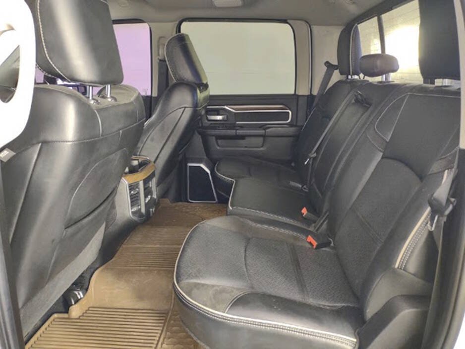 Used 2023 RAM 2500 Laramie AWD/4WD image 18