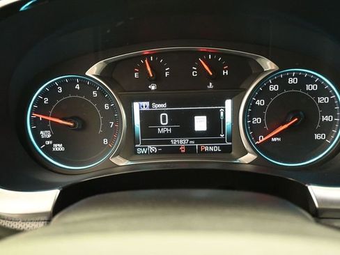 Used 2019 Chevrolet Traverse Premier AWD/4WD image 28
