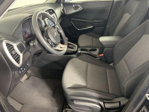 Used 2020 Kia Soul S image 16