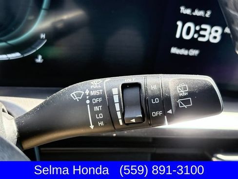 Used 2025 Kia Telluride S AWD/4WD image 18