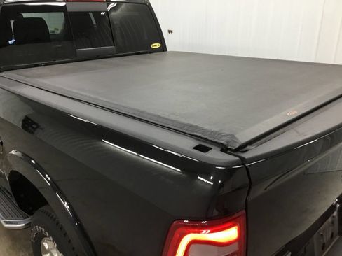Used 2022 RAM 2500 Laramie AWD/4WD image 33