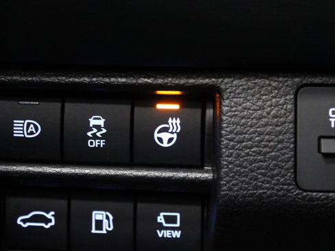 Used 2022 Toyota Avalon Limited w/ Advanced Safety Package image 41