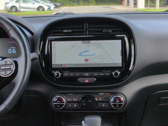 Used 2023 Kia Soul GT-Line w/ GT-Line Technology Package FWD image 18
