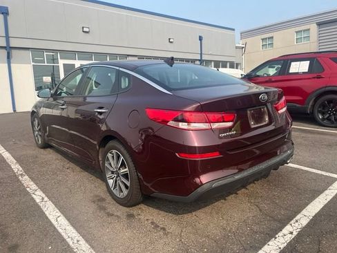 Used 2019 Kia Optima LX w/ LX 17" Wheel Package FWD image 3