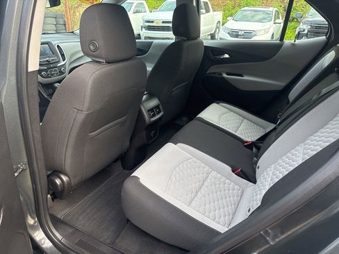 Certified 2018 Chevrolet Equinox LS FWD image 16