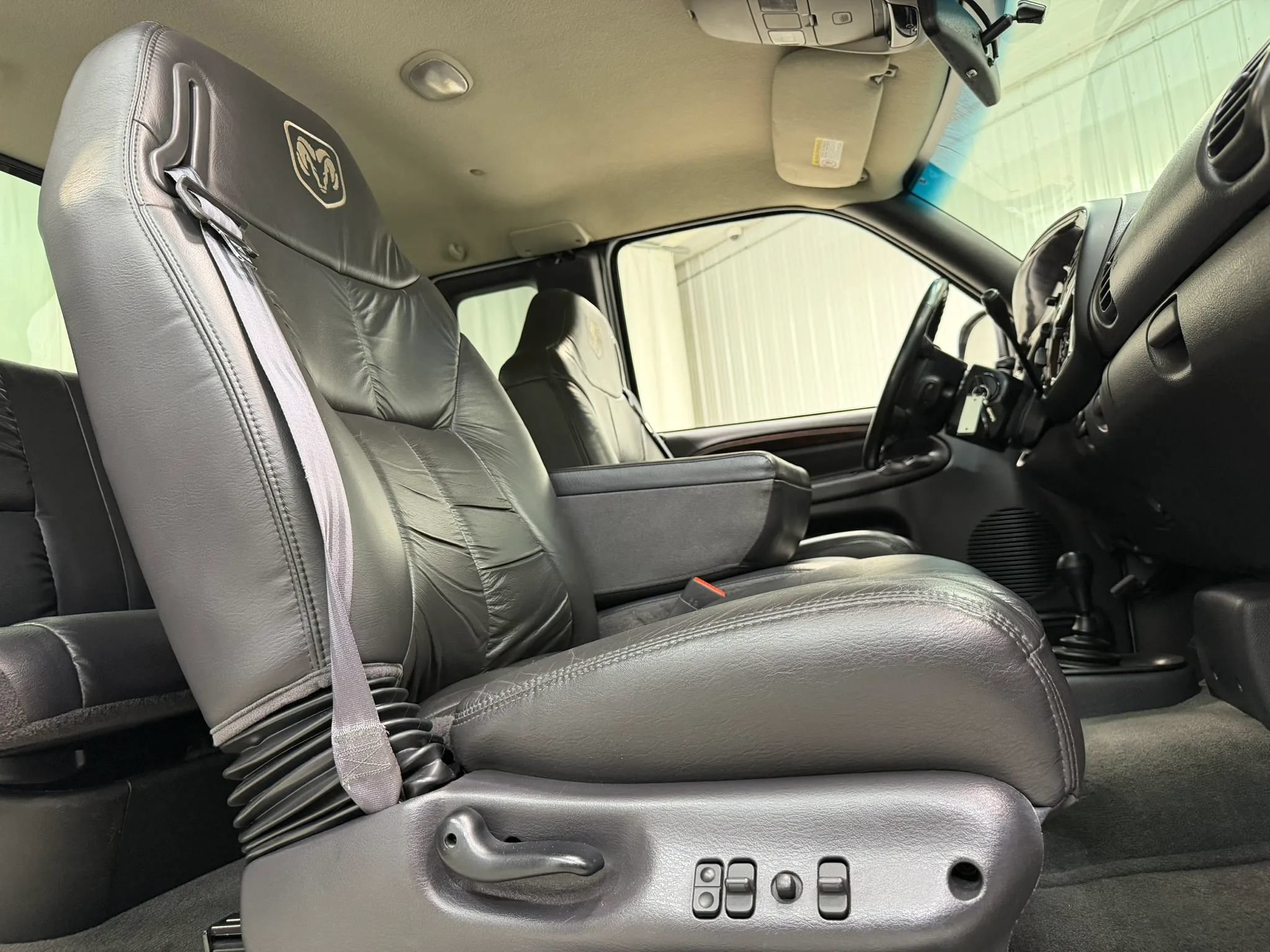 Used 2001 Dodge Ram 2500 Truck 4x4 Quad Cab image 20