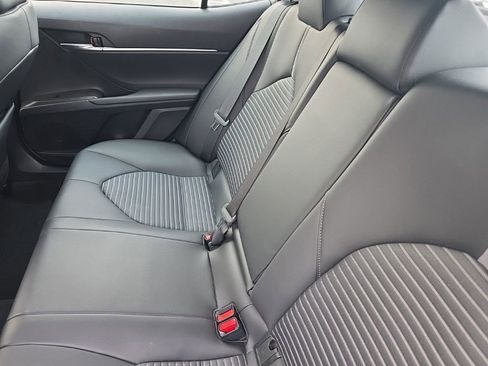 Used 2023 Toyota Camry SE w/ Convenience Package image 17