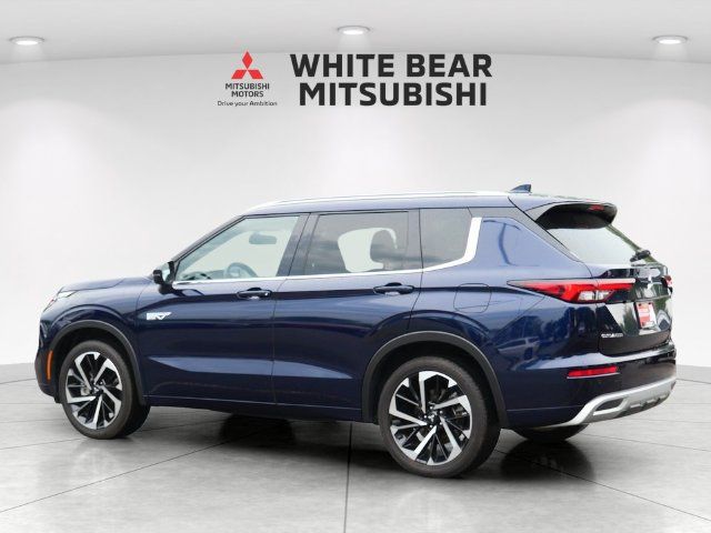 Used 2024 Mitsubishi Outlander SEL Black Edition AWD/4WD image 4