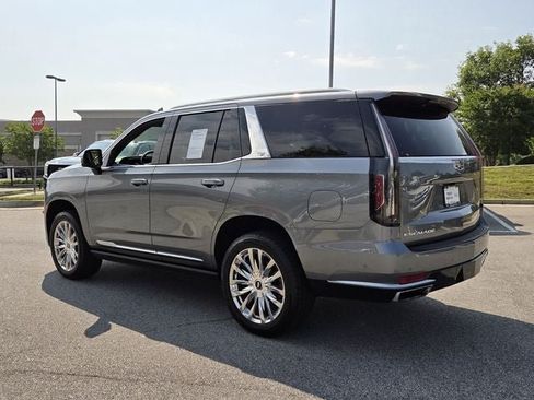 Used 2021 Cadillac Escalade Premium Luxury w/ Driver Assist Tech Package AWD/4WD image 7