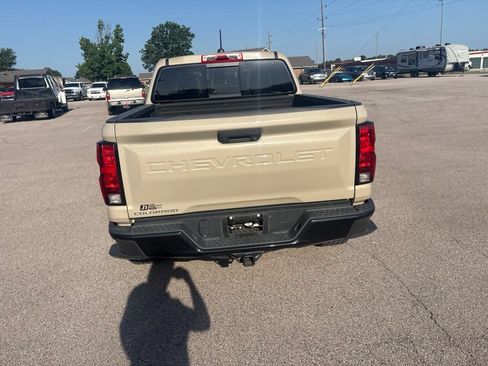 Used 2023 Chevrolet Colorado Trail Boss AWD/4WD image 25