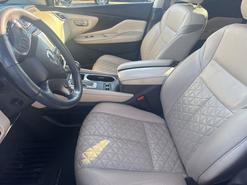 Used 2020 Nissan Murano Platinum w/ Cargo Package image 13