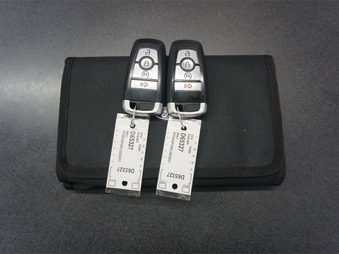 Used 2024 Nissan Pathfinder SL image 65