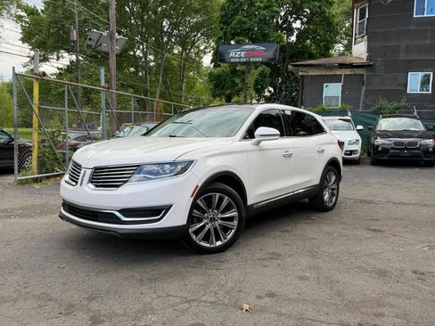 Used 2016 Lincoln MKX Reserve w/ Climate Package AWD/4WD image 4