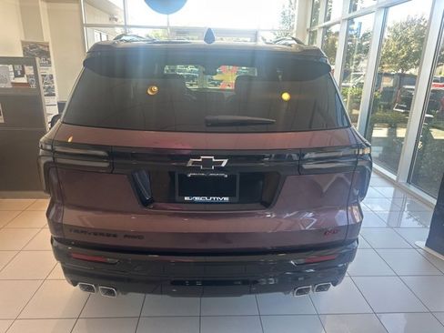 New 2026 Chevrolet Traverse RS w/ LPO, Floor Liner Package image 2