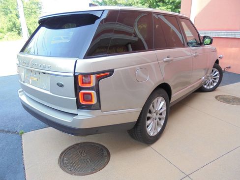 Used 2019 Land Rover Range Rover HSE image 20