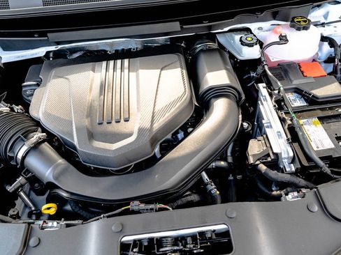 New 2026 Chevrolet Traverse LT FWD image 37