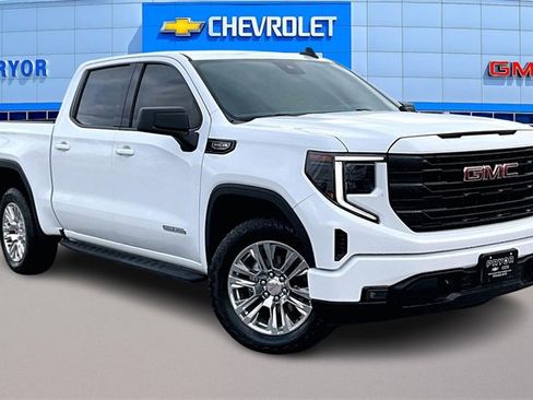 Used 2024 GMC Sierra 1500 Elevation w/ X31 Off-Road Package image 1