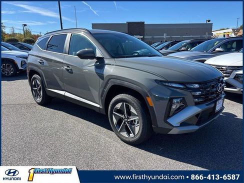 New 2026 Hyundai Tucson SEL image 1