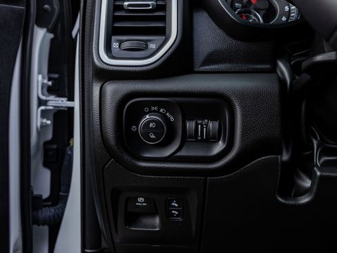 Used 2025 RAM 1500 Big Horn image 21