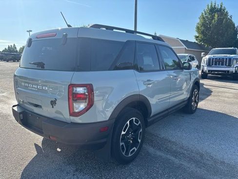 Used 2023 Ford Bronco Sport Outer Banks w/ Tech Package AWD/4WD image 5