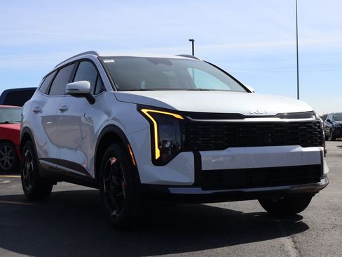 New 2026 Kia Sportage EX image 1