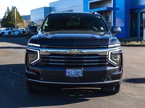 Used 2025 Chevrolet Tahoe LT w/ Comfort Package image 5
