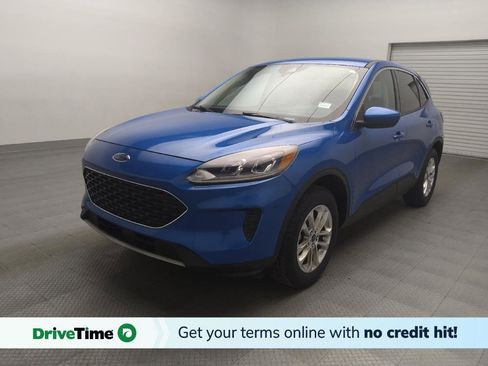Used 2020 Ford Escape SE image 1