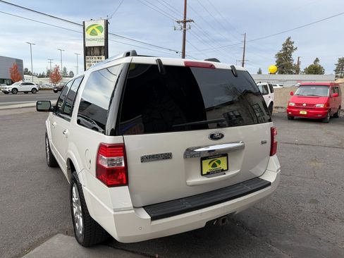 Used 2013 Ford Expedition Limited image 4