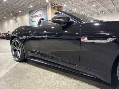 Used 2014 Jaguar F-TYPE S image 23