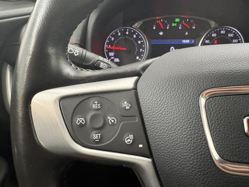 Used 2020 GMC Terrain SLT w/ Preferred Package AWD/4WD image 29