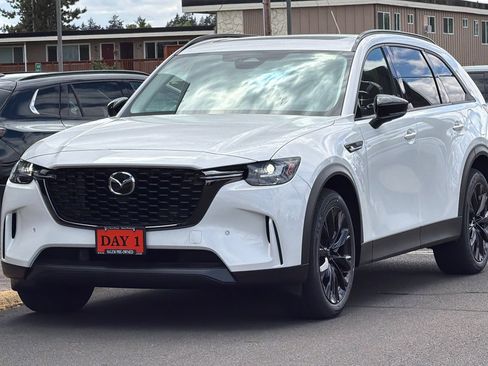 New 2026 MAZDA CX-90 Plug-In Hybrid w/Premium Sport AWD/4WD image 8