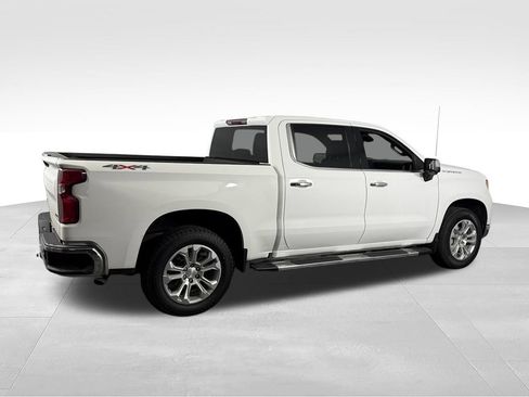 Used 2023 Chevrolet Silverado 1500 LTZ AWD/4WD image 6