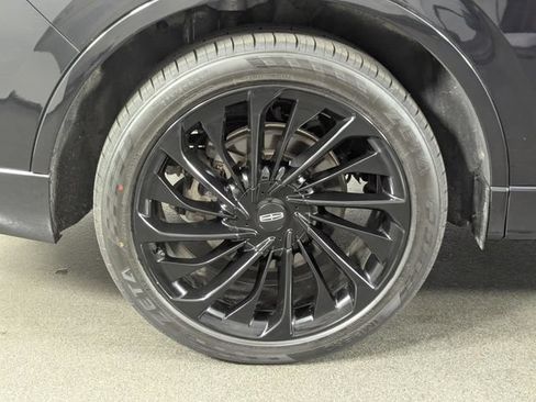 Used 2025 Lincoln Aviator Reserve w/ Equipment Group 201A AWD/4WD image 13