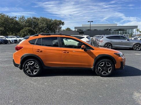 Used 2019 Subaru Crosstrek 2.0i Limited w/ Moonroof Package w/Navigation image 8