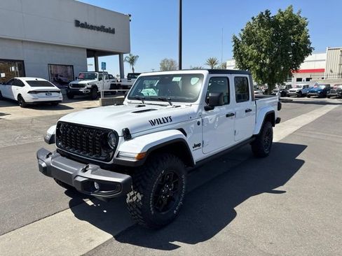 New 2026 Jeep Gladiator Sport AWD/4WD image 1