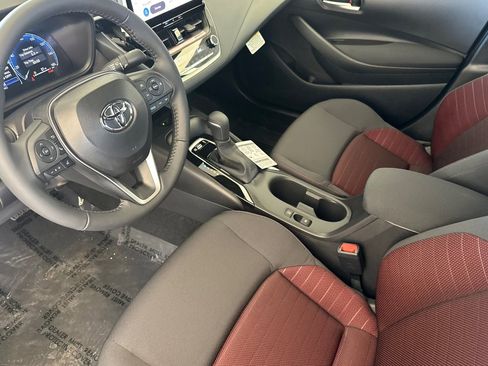 New 2026 Toyota Corolla SE image 9
